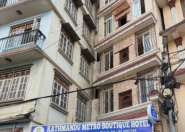Metro Boutique Hotel 3*